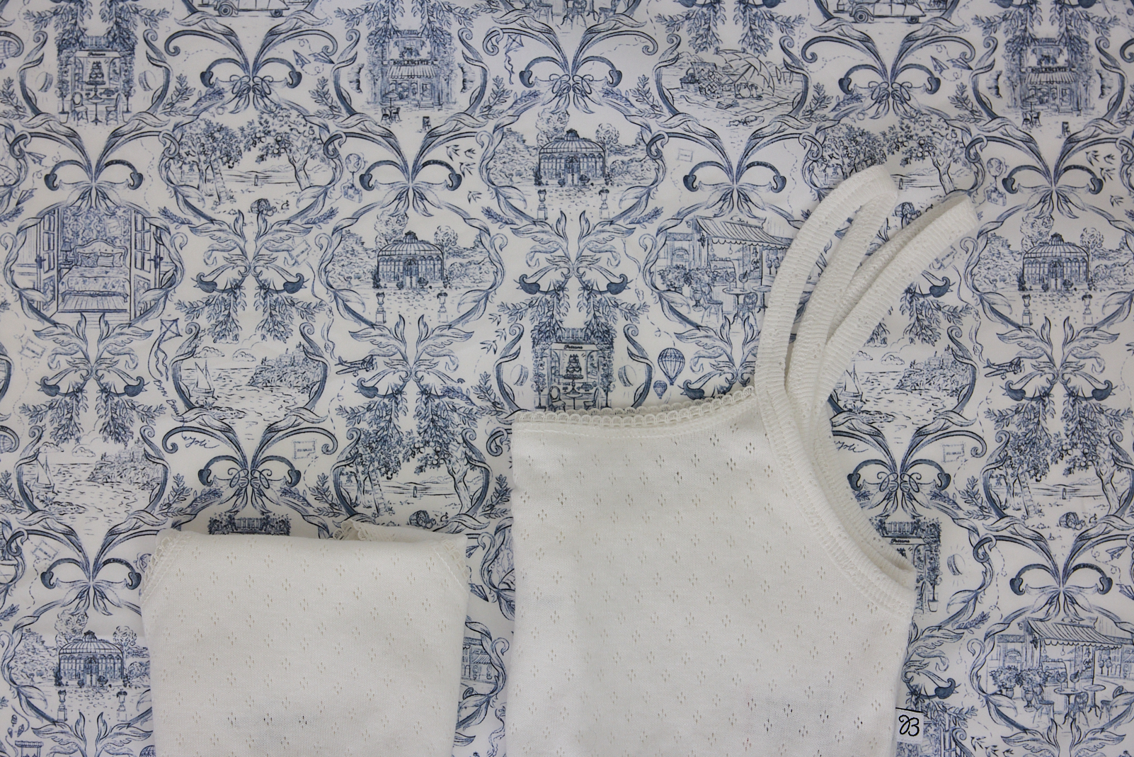 Singlet Margaux - White & Grey Ajour